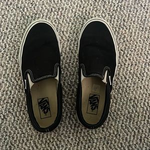 Women’s black Van’s